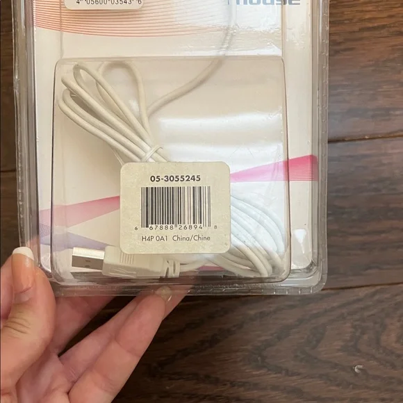 Excellent Pink Computer Mouse - Picture 2 of 4